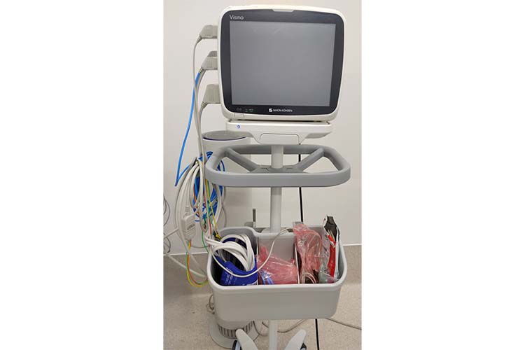 バイタルモニター